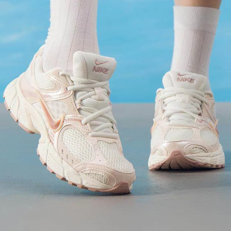 Nike Women Casual Shoes Breath - огляд і ціна Women Shoes Nike