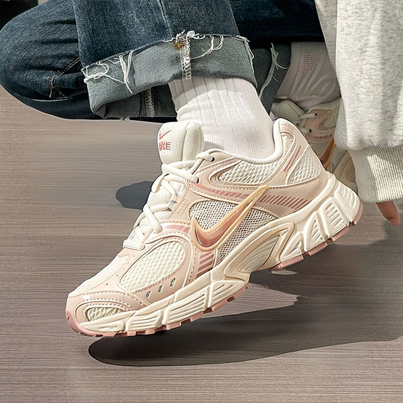 Nike Women Casual Shoes Breath - огляд і ціна Women Shoes Nike