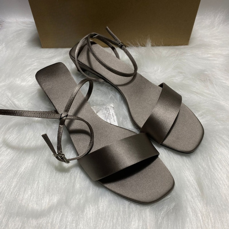 Luxury Satin Ankle Strap Low H - огляд і ціна Women Shoes Brand