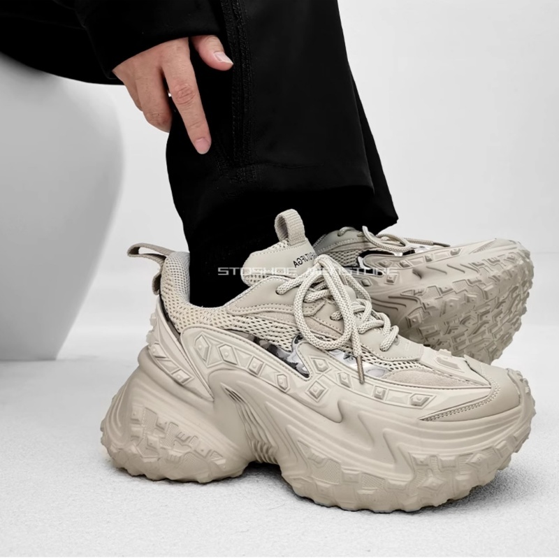 White Beige Dad Shoes Sneakers - огляд і ціна Women'S Shoes Paris